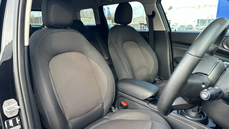 MINI Clubman 1.5 Cooper Classic 6dr Auto Petrol Estate